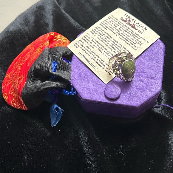 #36 Vintage Himalayan Gems, Green Labradorite & Peridot Ring, SZ 7 3/4, in box - Picture 2 of 6